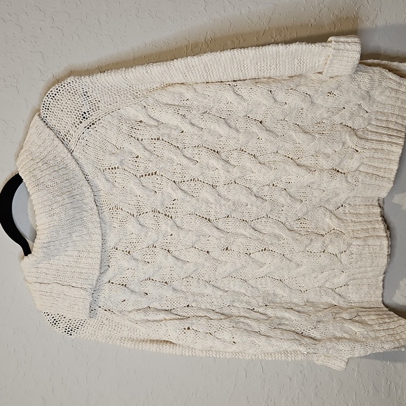 Free People Ivory Sweater NWT, Size XS - Picture 10 of 15